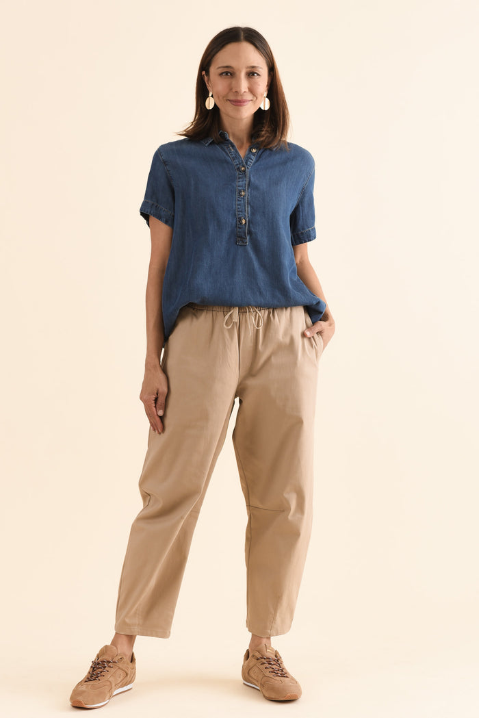 Andy Beige Cotton Cropped Barrel Pants,Full Body,Brunette model,alt text|model:Cara