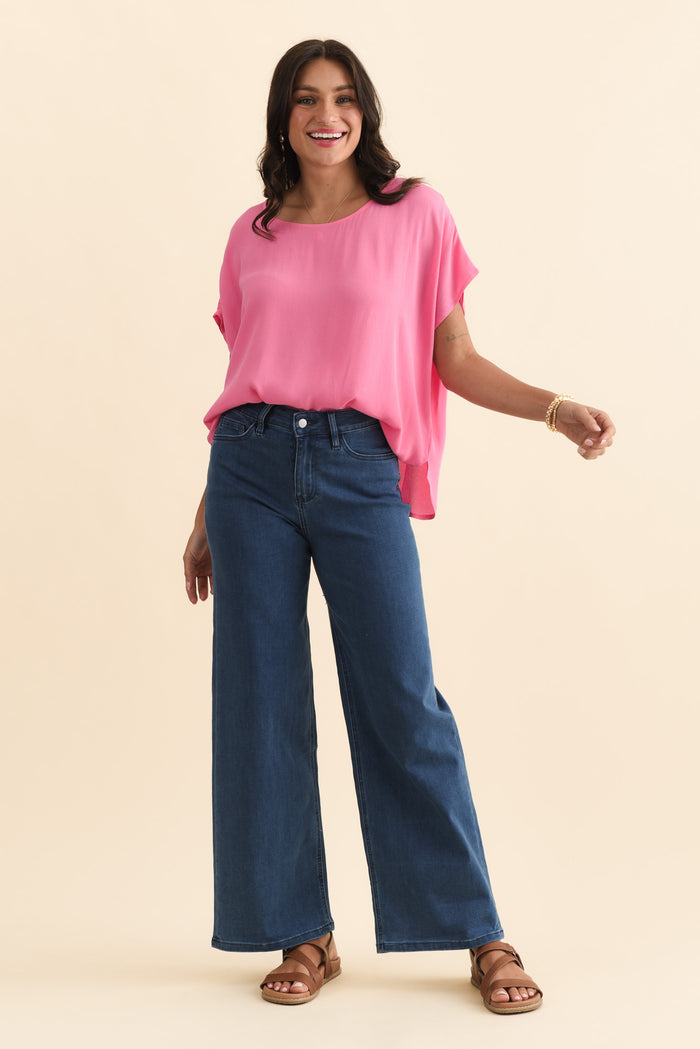 Imogen Blue Straight Leg Jeans,Brunette model,alt text|model:Brontie
