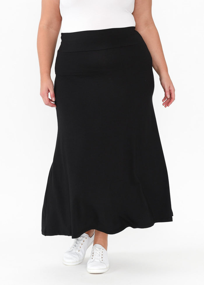 Lana Black Bamboo Cotton Maxi Skirt,Blonde model,plus-size,curve-basics,curve-bottoms,plus-size-skirts,plus-size-basic-bottoms,plus-size-winter-clothing,alt text|model:Caitlin