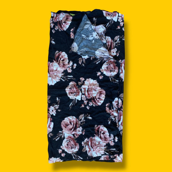 Little Nursing Cover/Swaddle