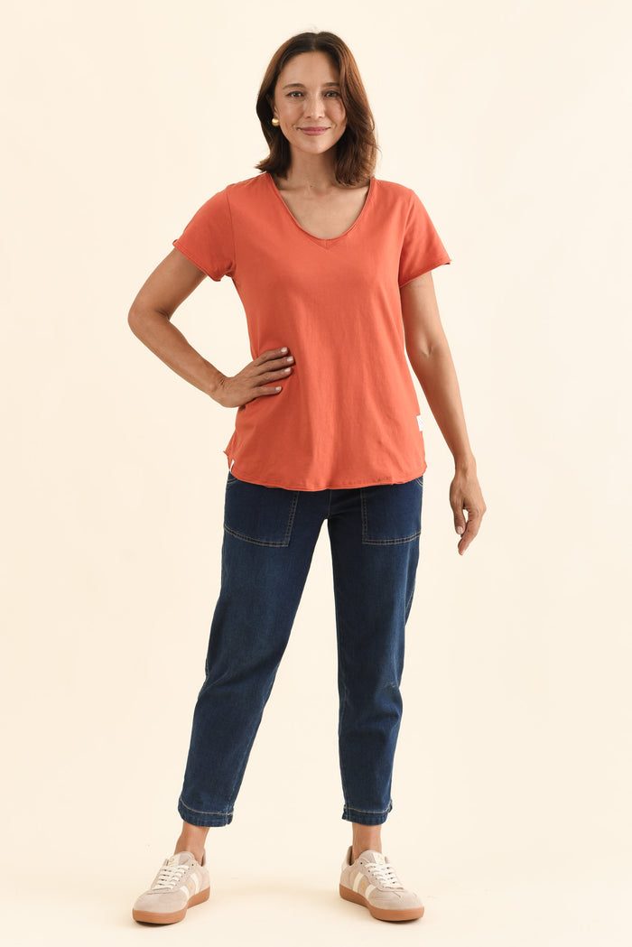 Maggie Orange Cotton Vee Tee,Full Body,Brunette model,alt text|model:Cara