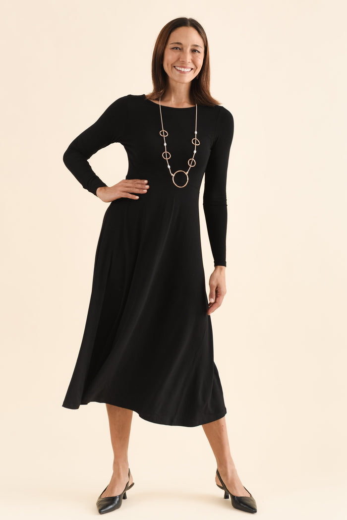 Olivia Black Bamboo Sleeved Dress,Full Body,Brunette model,alt text|model:Cara