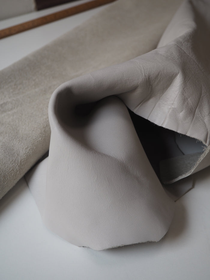 Pale Grey Top Grain Calfskin