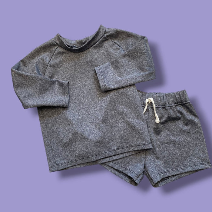 The Little Wanderer 2 piece Set 9-12m