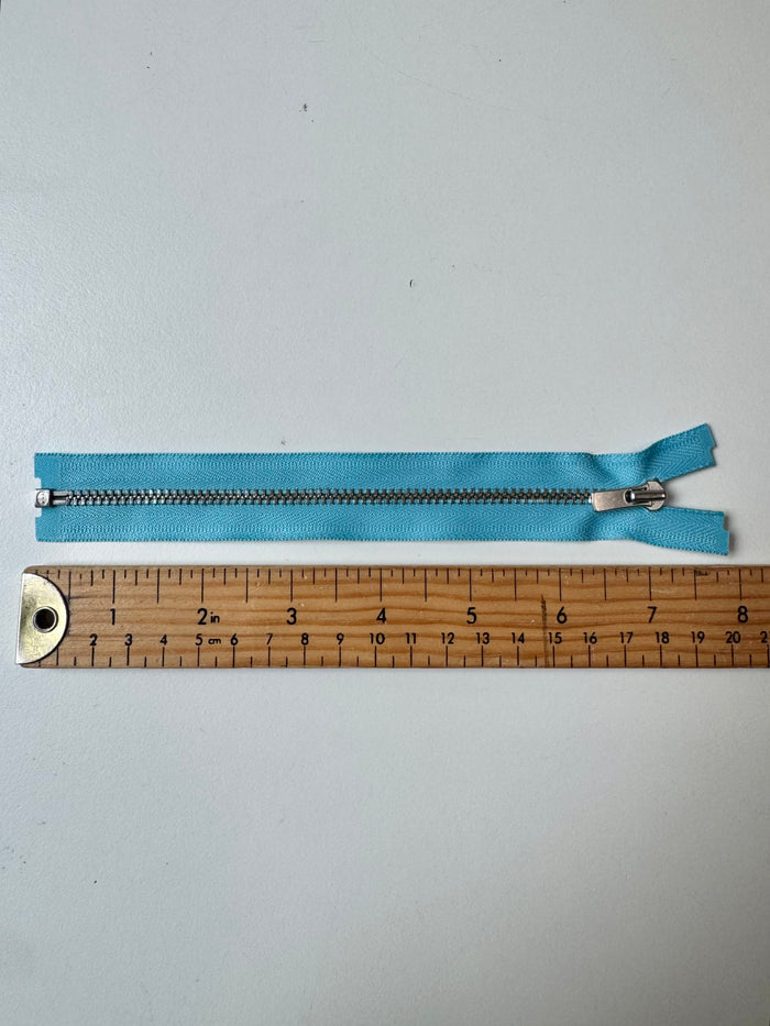 YKK 18cm/7inch Sky Blue Open-Ended Metal Teeth Zips
