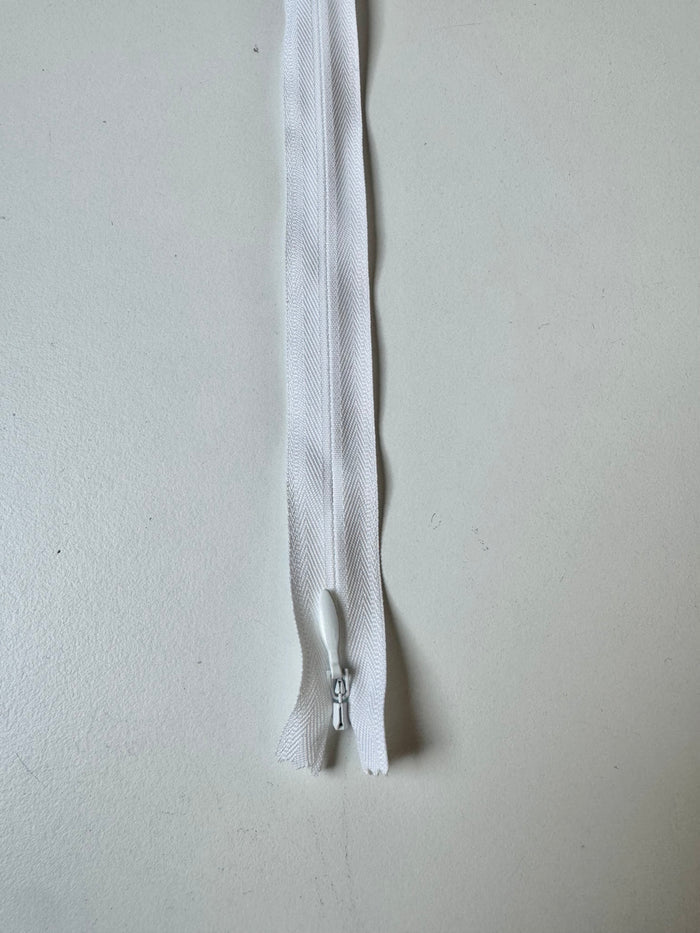 YKK 23cm/9inch Invisible Zips