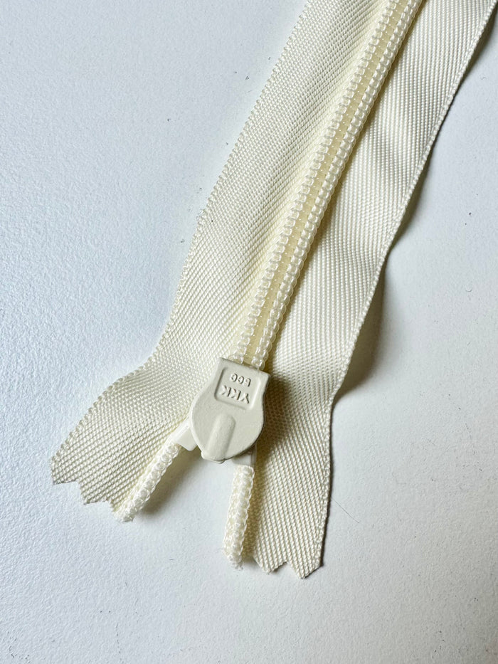 58cm/23inch YKK Cream Wide Invisible Zip
