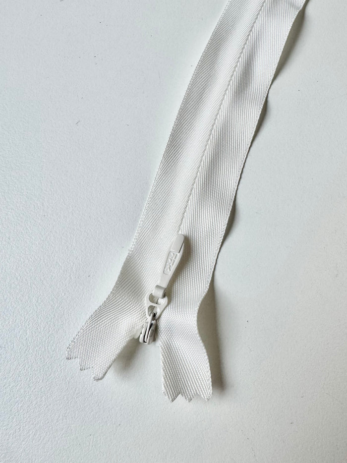 60cm/23.5inch YKK Wide Invisible Zip