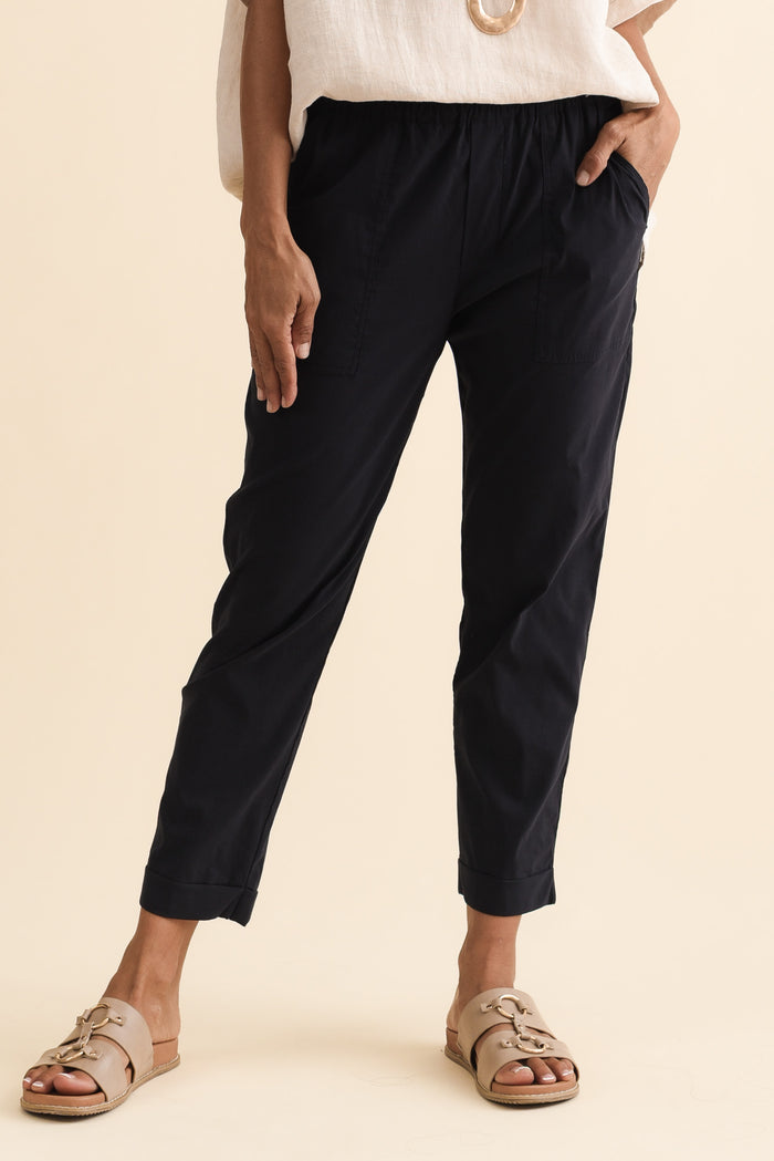 Air-Lite Navy Stretch Cropped Pants,Brunette model,alt text|model:Cara
