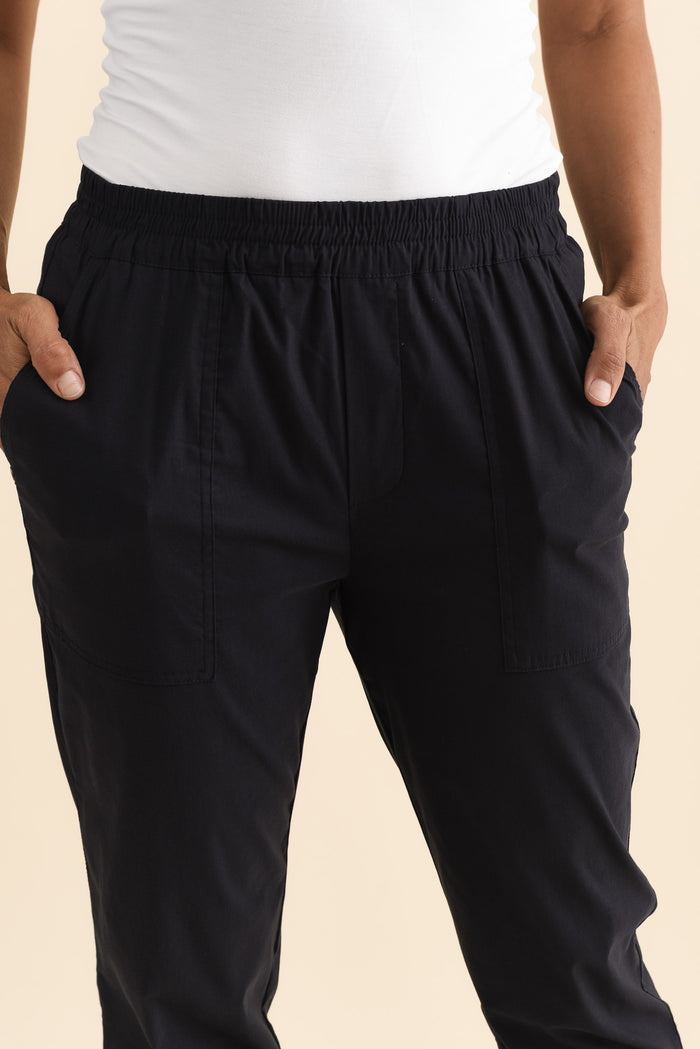 Air-Lite Navy Stretch Cropped Pants,Brunette model,alt text|model:Cara