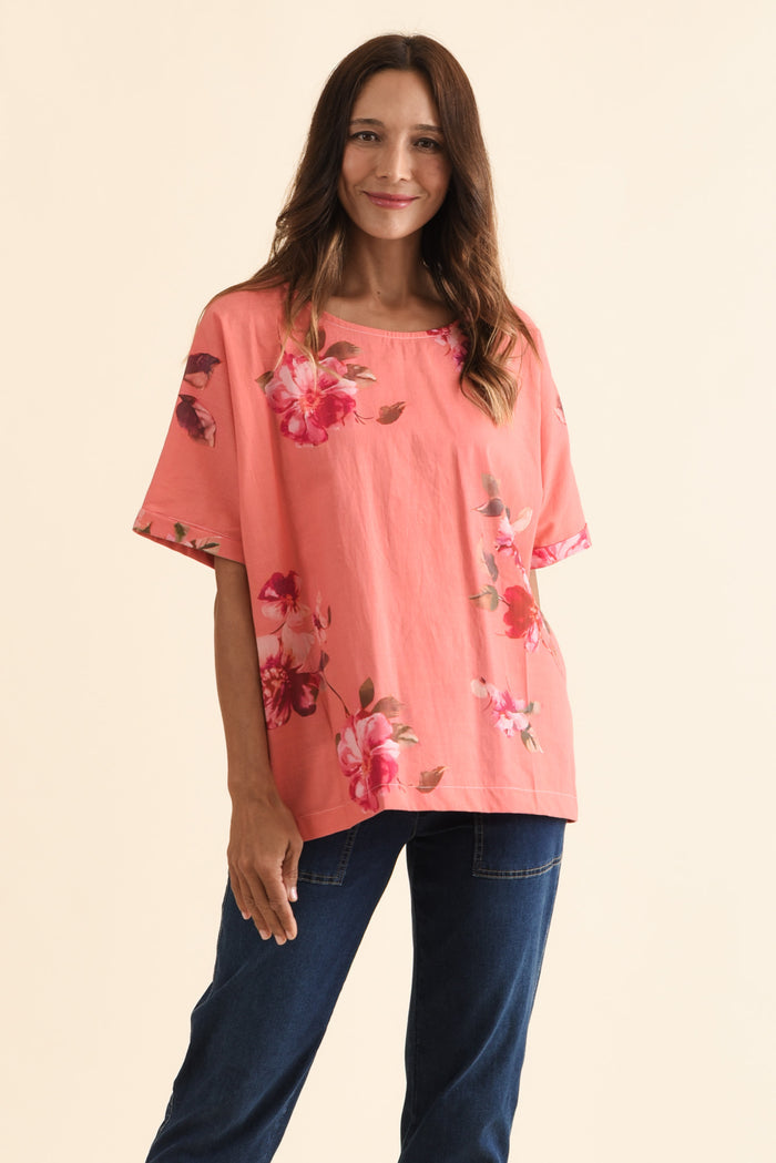 Aliya Orange Flower Cotton Top,Brunette model,alt text|model:Cara
