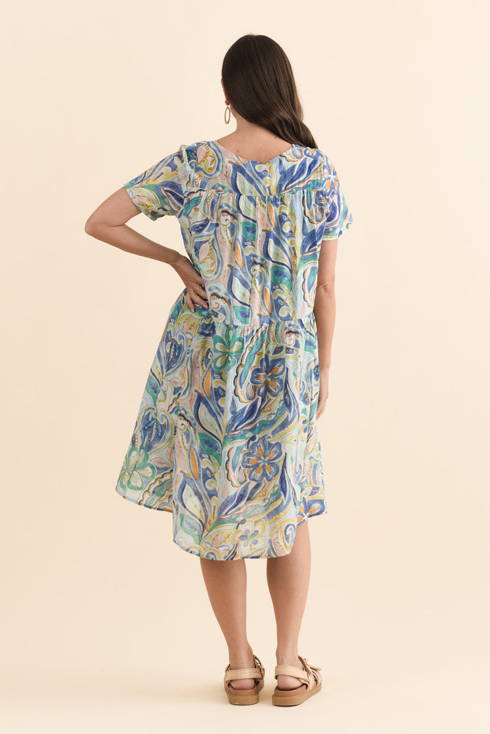 Alysse Blue Bloom Pocket Dress,Brunette model,alt text|model:MJ