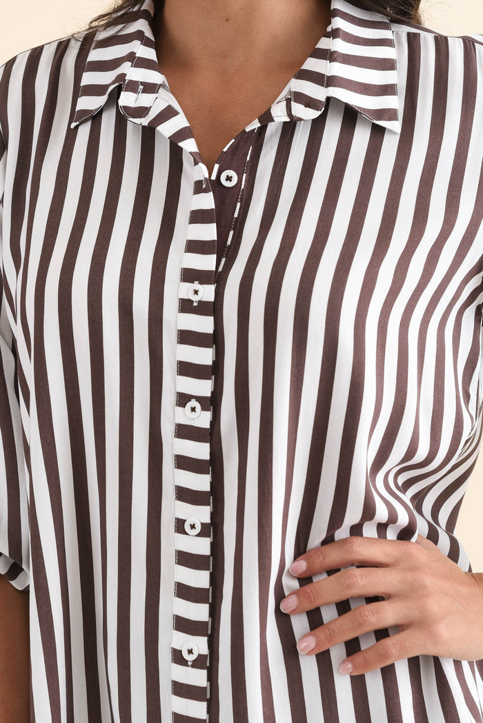 Amour Chocolate Stripe Puff Sleeve Shirt,Detail,Brunette model,alt text|model:Brontie
