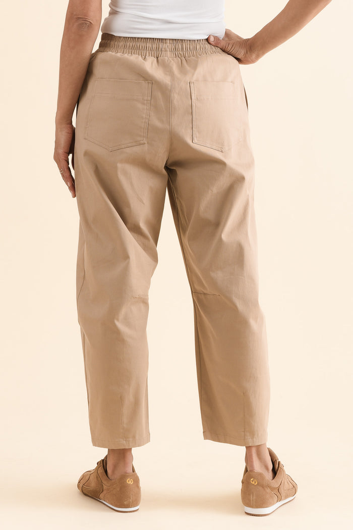 Andy Beige Cotton Cropped Barrel Pants,Back,Brunette model,alt text|model:Cara