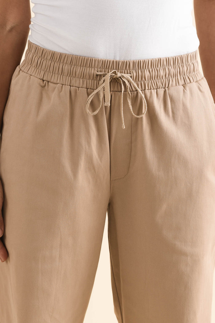 Andy Beige Cotton Cropped Barrel Pants,Detail,Brunette model,alt text|model:Cara