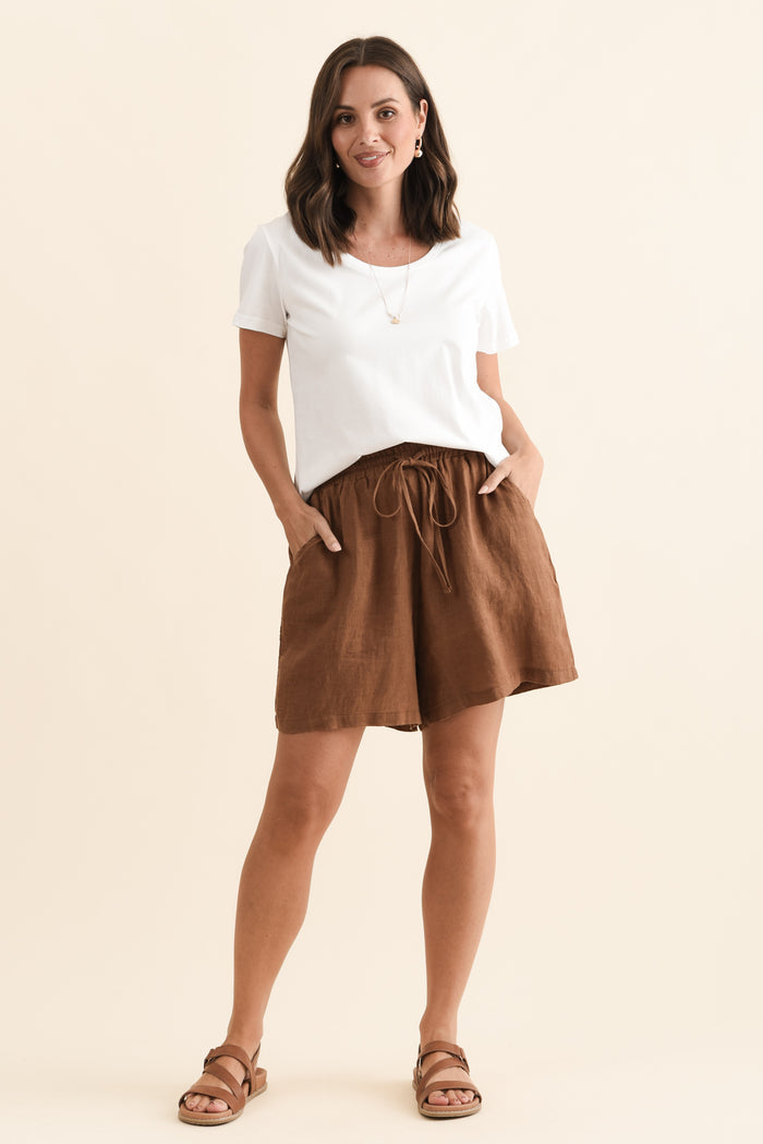 Astoria Chocolate Linen Drawstring Shorts,Brunette model,alt text|model:MJ