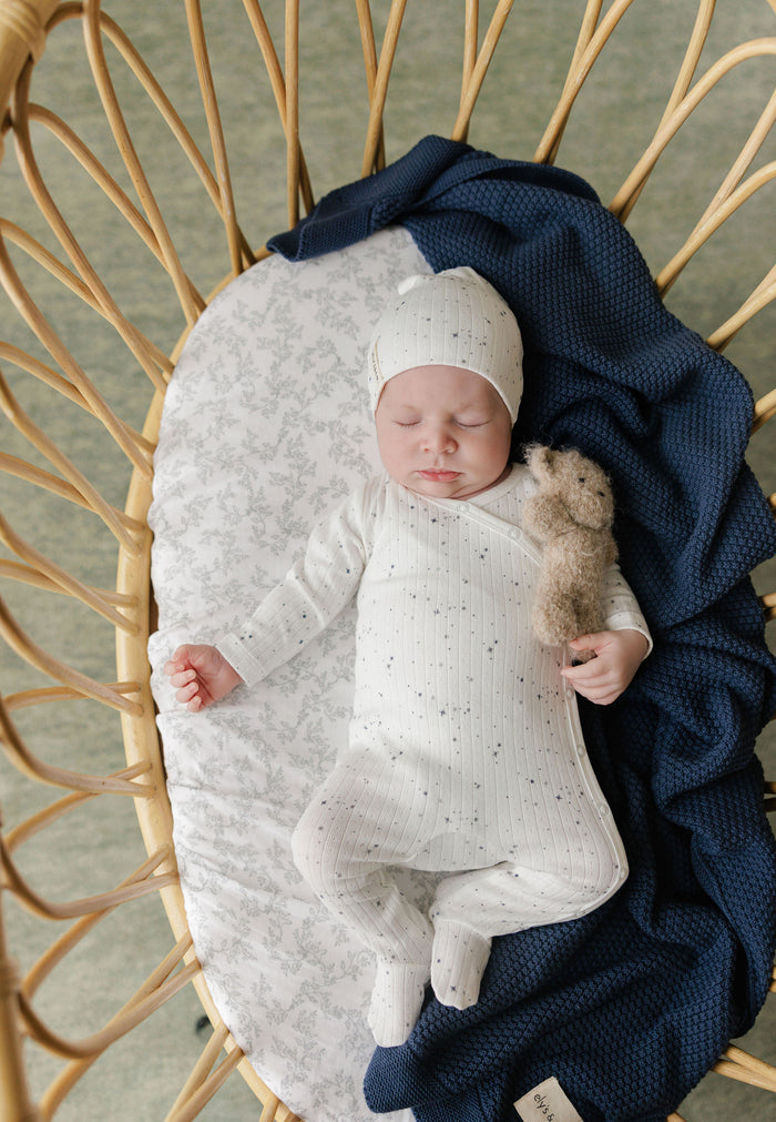 Baby Boy Blanket – Blue – Floral Star Knit