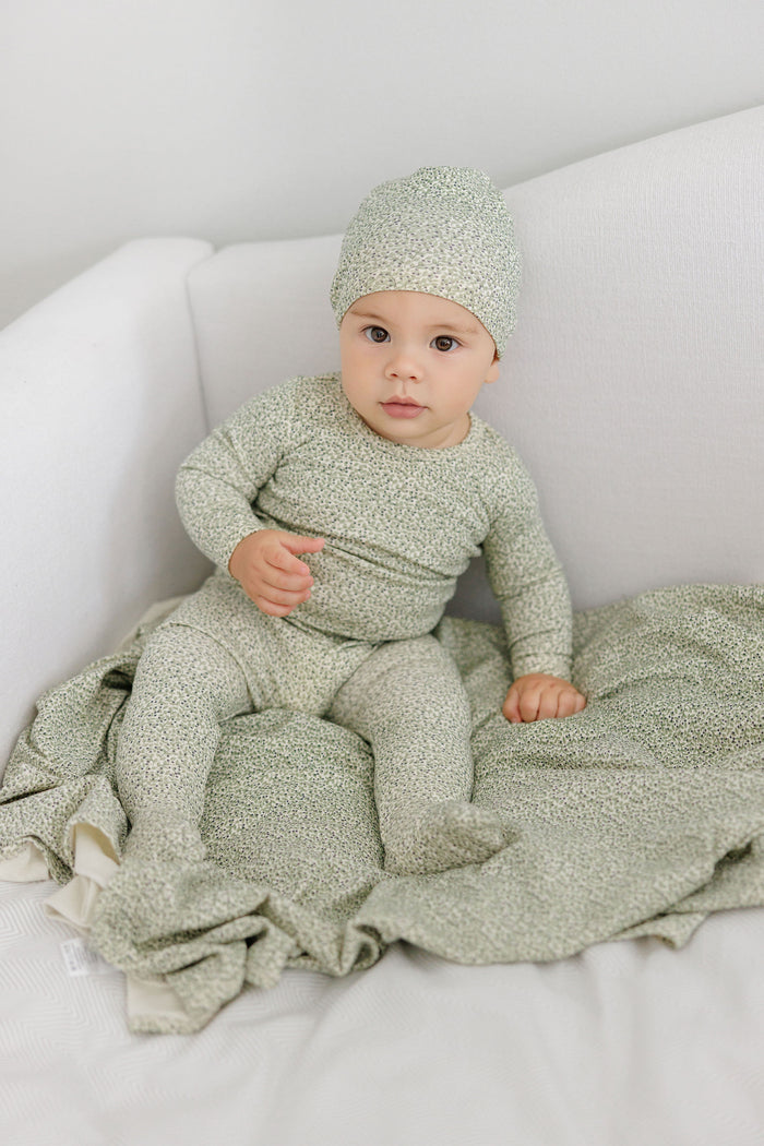 Baby Boy Footie – Ivory boy – Berry