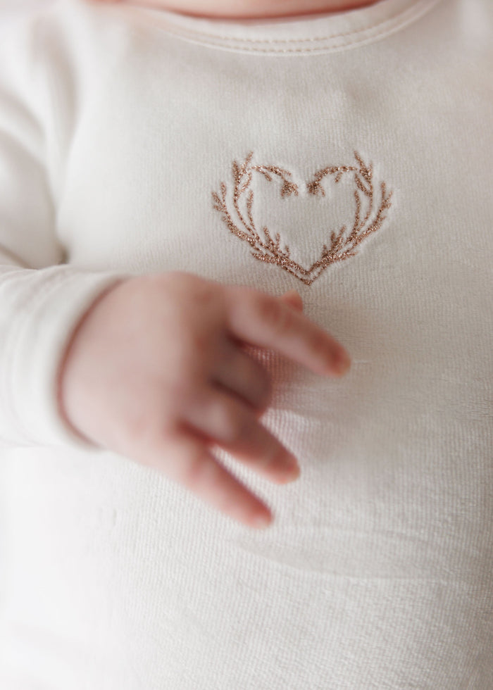 Baby Girl Footie & Bonnet – Ivory Girl – Metallic Wreath