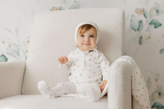 Baby Girl Layette Set – Ivory Red – Bow Pattern