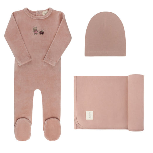 Baby Girl Layette Set – Pink – Embroidered Bear
