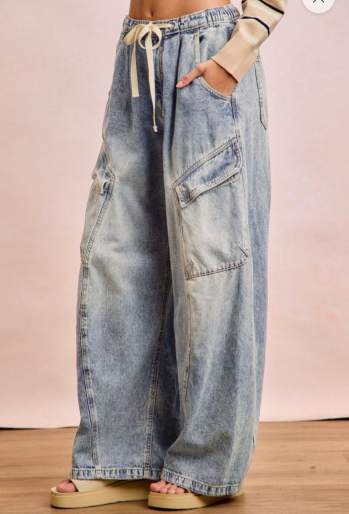 Baggy relaxed fit barrel jeans