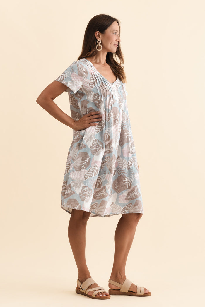 Barry Blue Leaf Cotton Button Dress,Brunette model,alt text|model:Cara