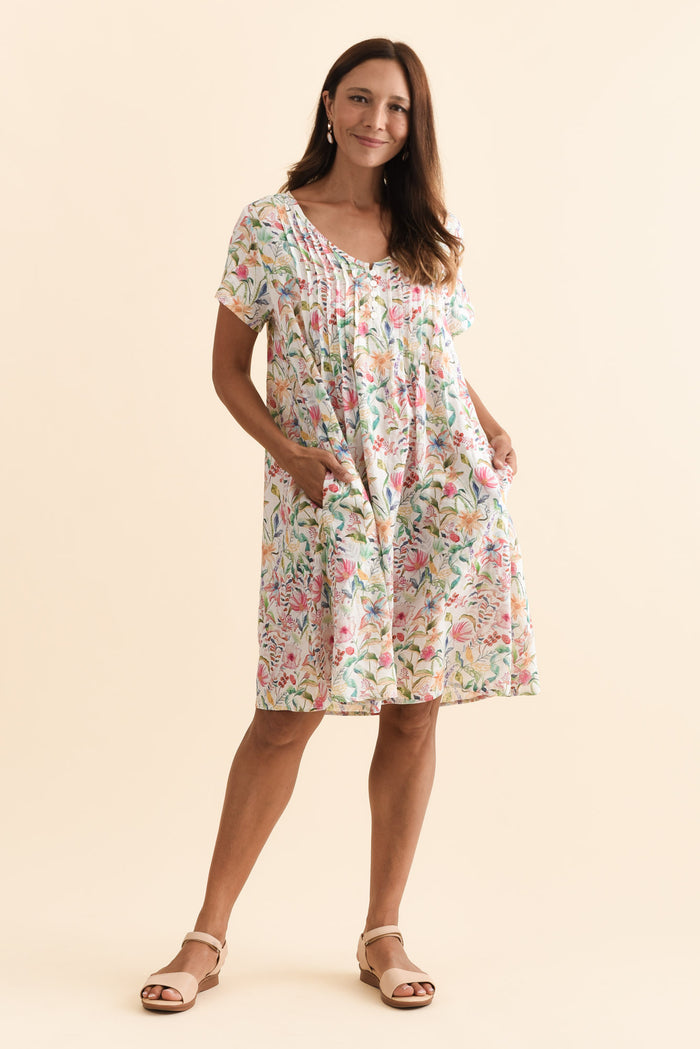 Barry Pink Floral Cotton Button Dress,Brunette model,alt text|model:Cara