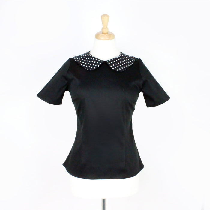 Top on mannequin, Pictured from the front