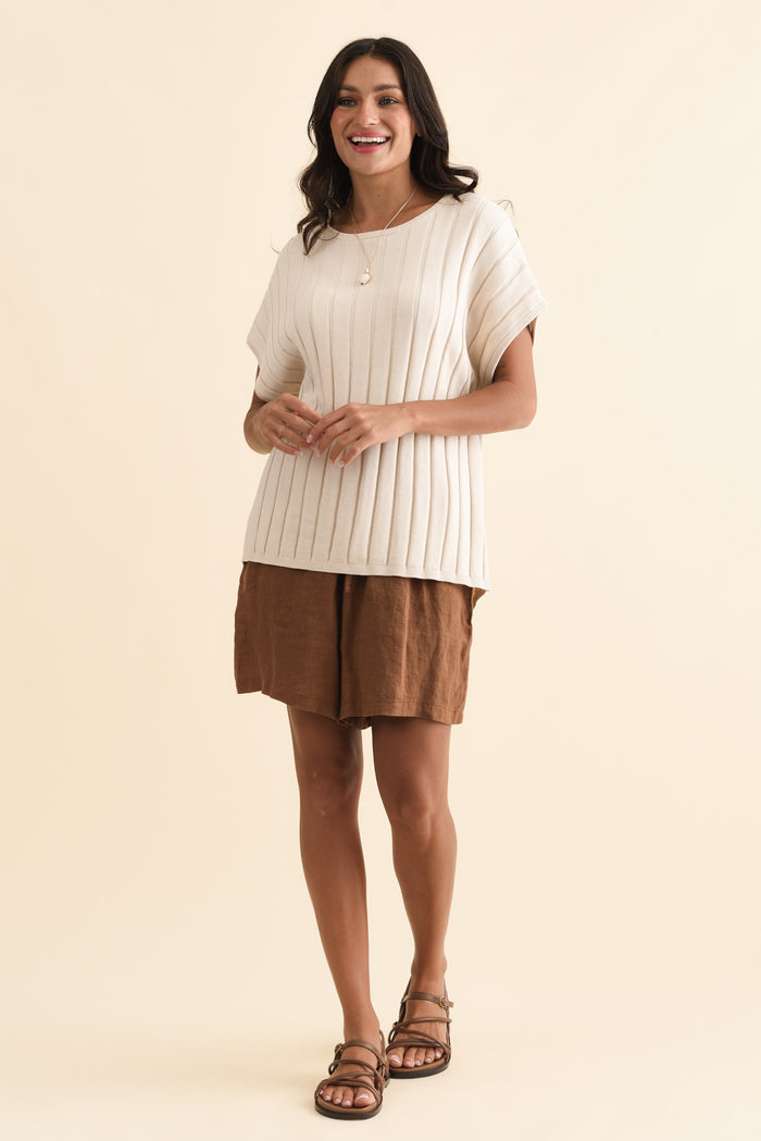 Blake Cream Cotton Linen Knit Top,Brunette model,alt text|model:Brontie