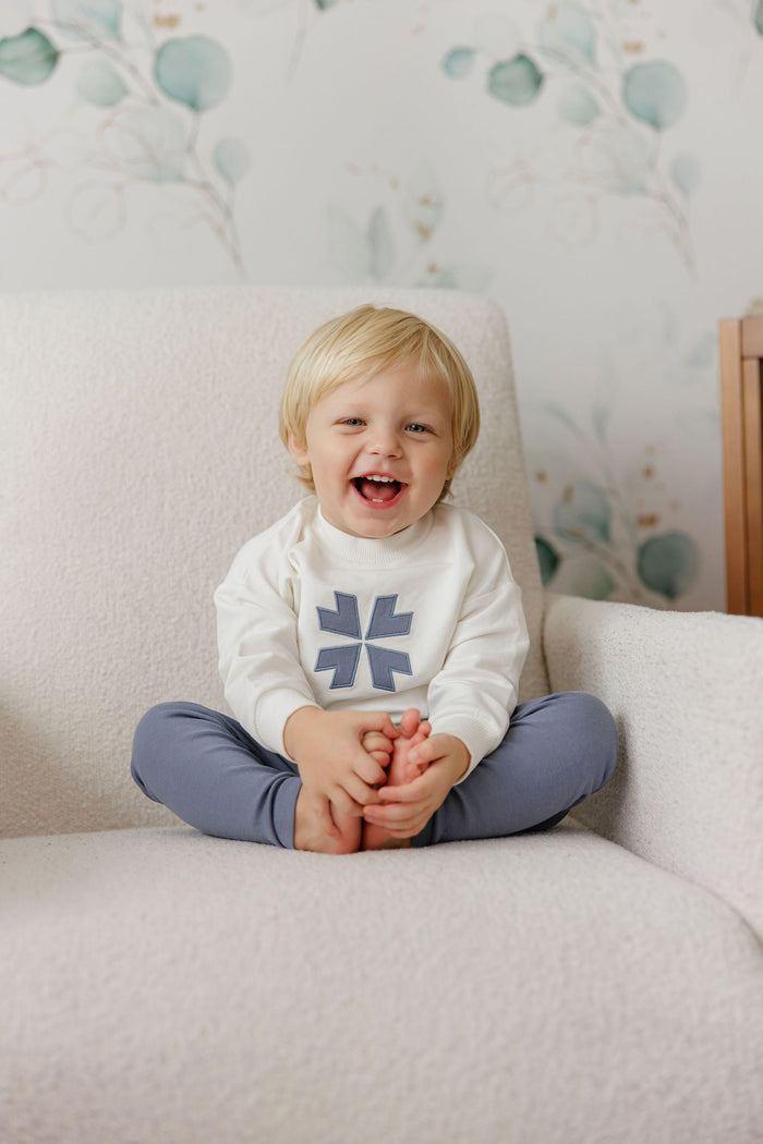 Boys 2 Piece Set – Ivory Blue – Embroidered Clover