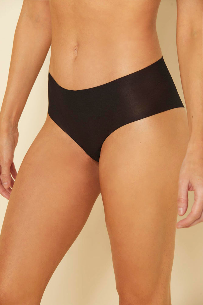 Black Hot Pant - Aire Boyshort