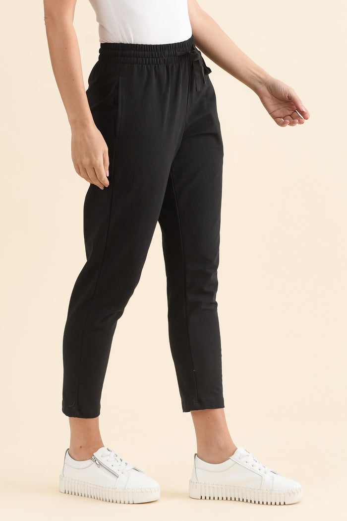 Briar Black Cotton Cropped Sweatpants