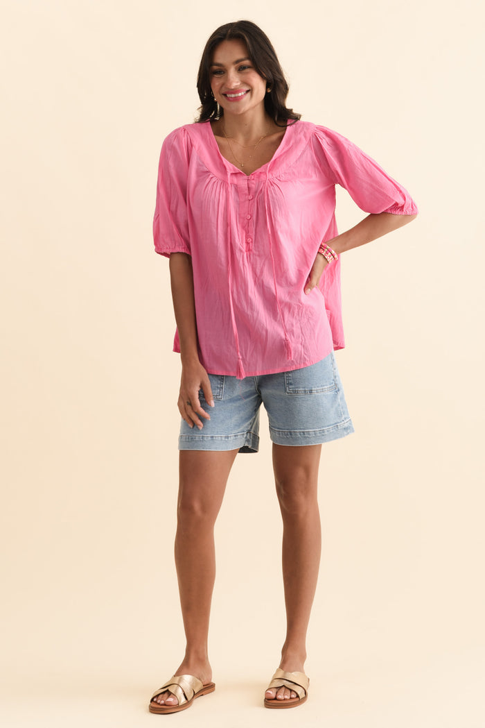 Claris Bright Pink Crinkle Cotton Top,Brunette model,alt text|model:Brontie