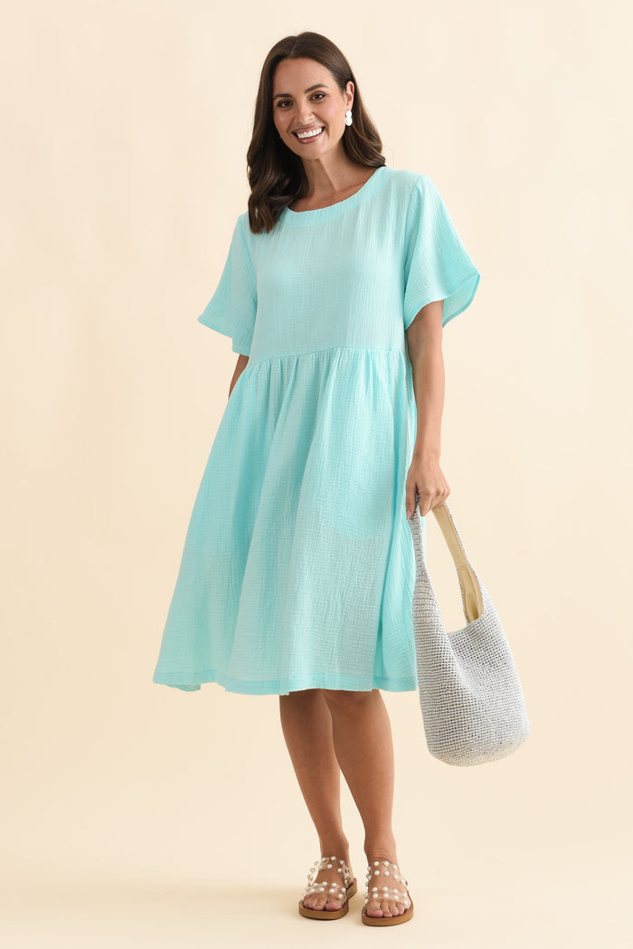 Cloud Gauze Light Blue Cotton Pocket Dress,Brunette model,alt text|model:MJ