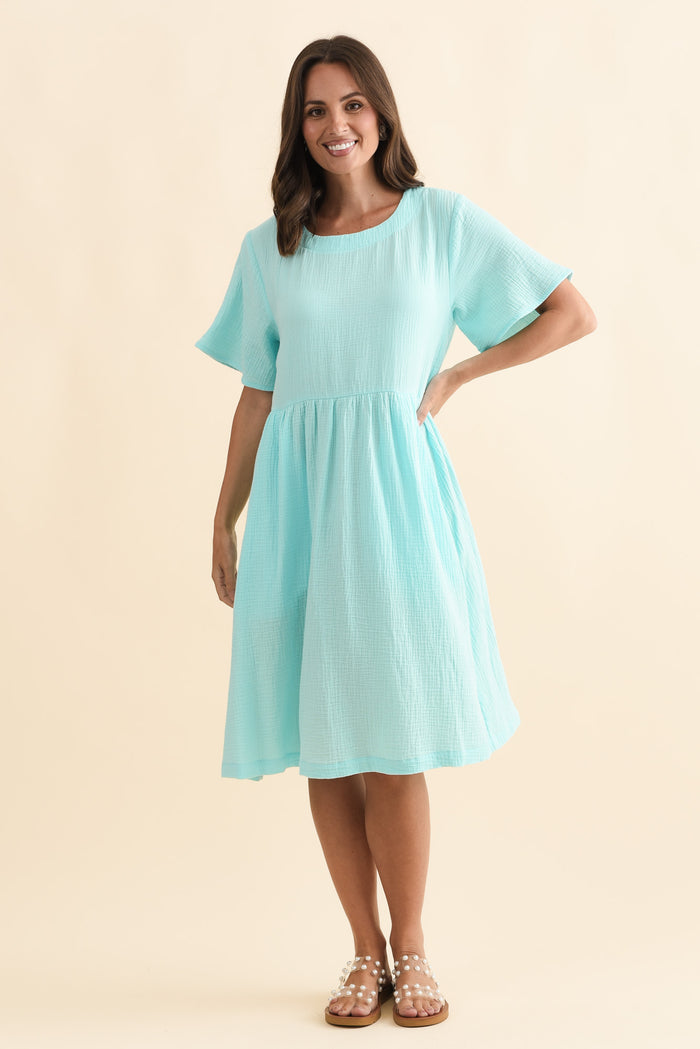 Cloud Gauze Light Blue Cotton Pocket Dress,Brunette model,alt text|model:MJ