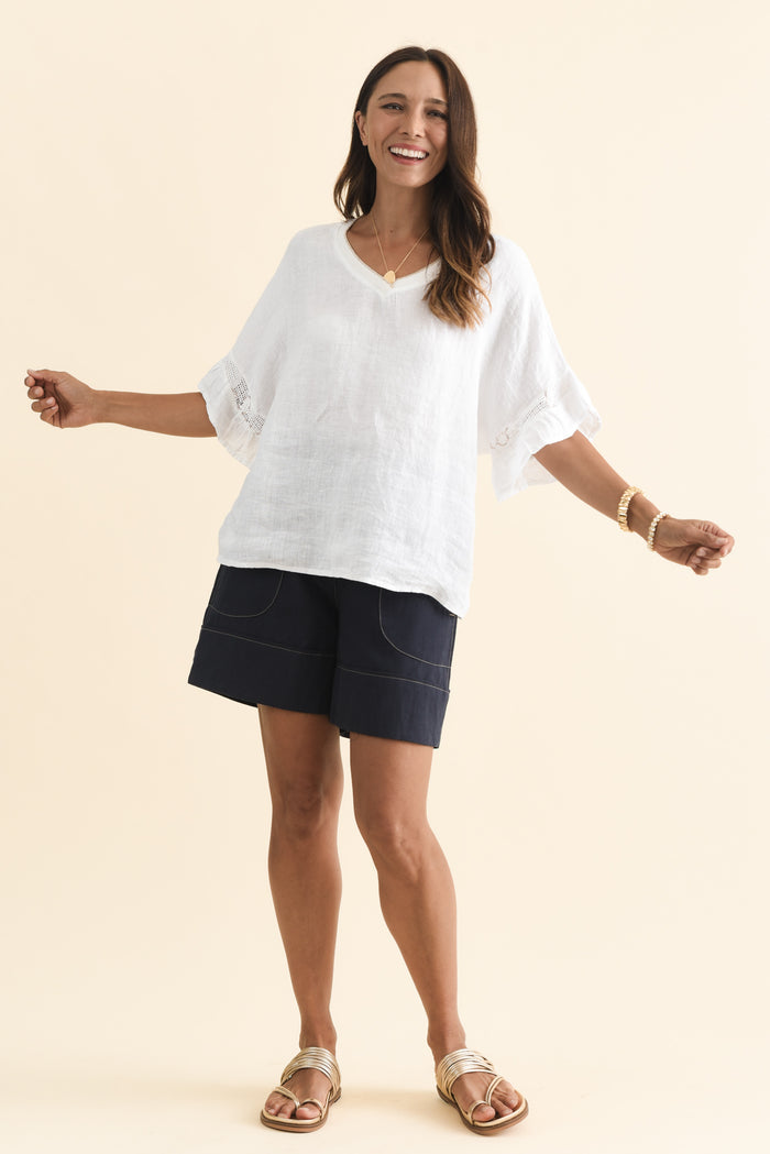Corina White Linen V Neck Top,Brunette model,alt text|model:Cara