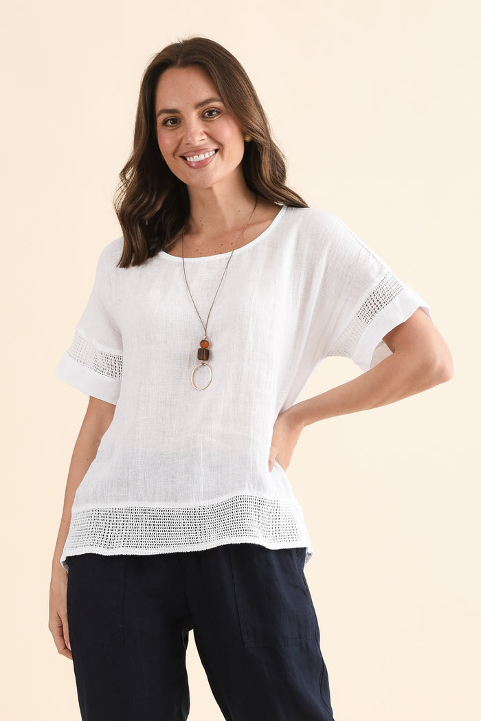 Corinna White Linen Top,Front,Brunette model,alt text|model:MJ