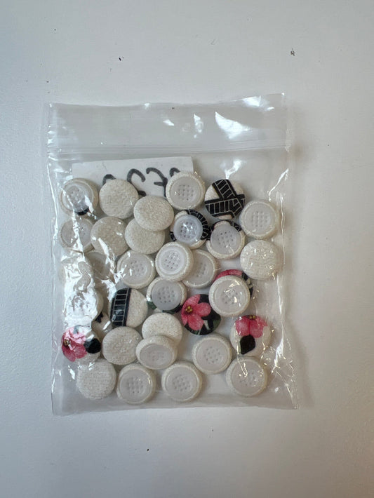 Cream Abstract Floral + Plain Fabric Covered Buttons 12mm x34