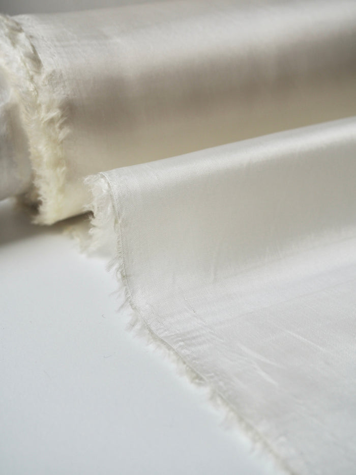 Cream Cupro Satin Lining