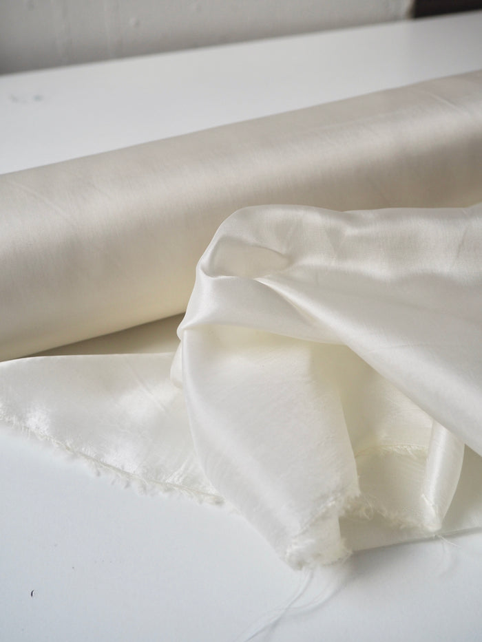 Cream Cupro Satin Lining