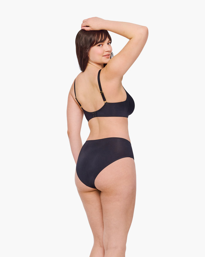 Black Bralette - Lisciante Curvy Bralette