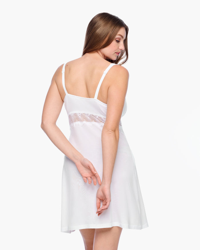 White Chemise - Allure Sleep Curvy Chemise