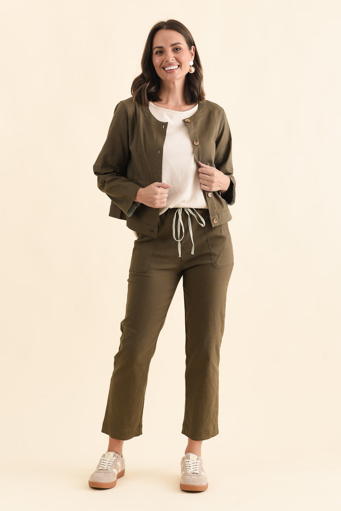 Edia Khaki Linen Blend Pants,Brunette model,alt text|model:MJ