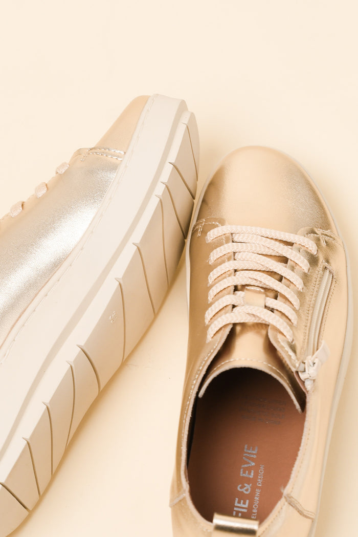 Elk Gold Leather Zip Sneaker