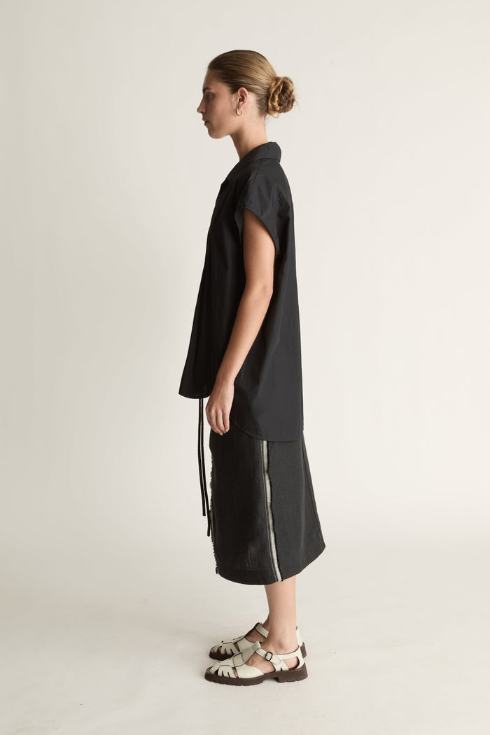 Emilie Sleeveless Shirt