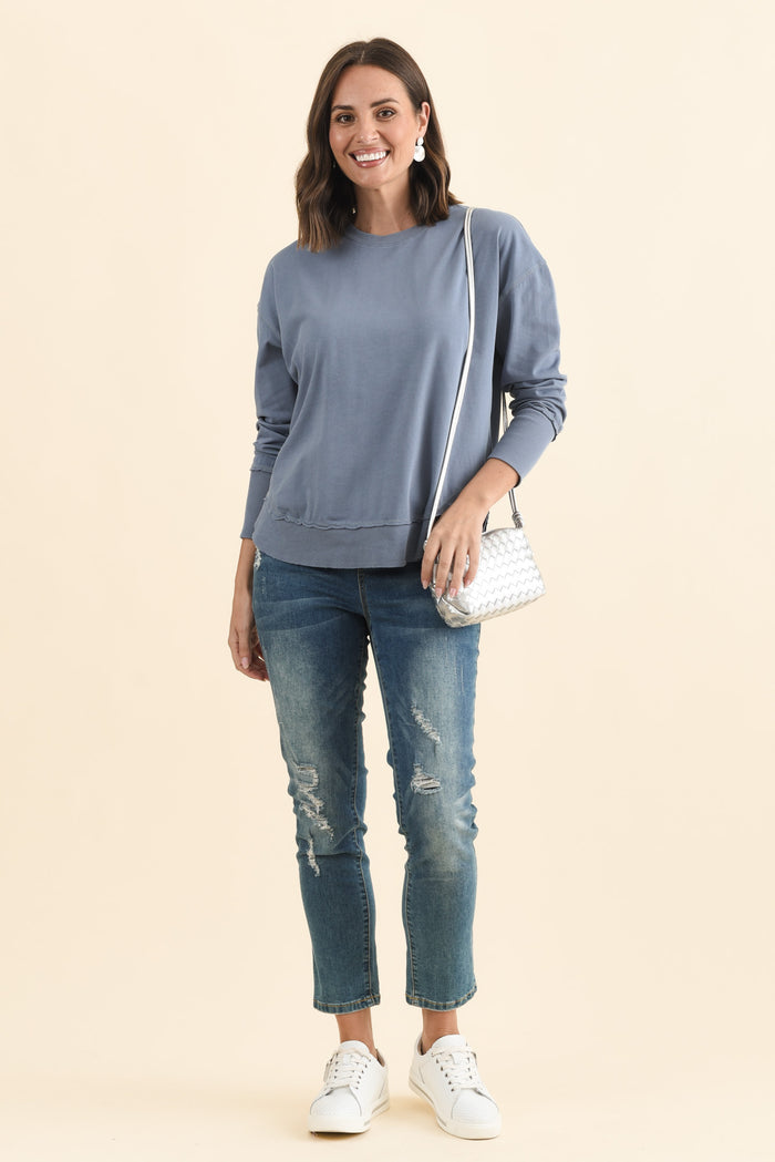 Farrah Blue Cotton Long Sleeve Top,Brunette model,alt text|model:MJ
