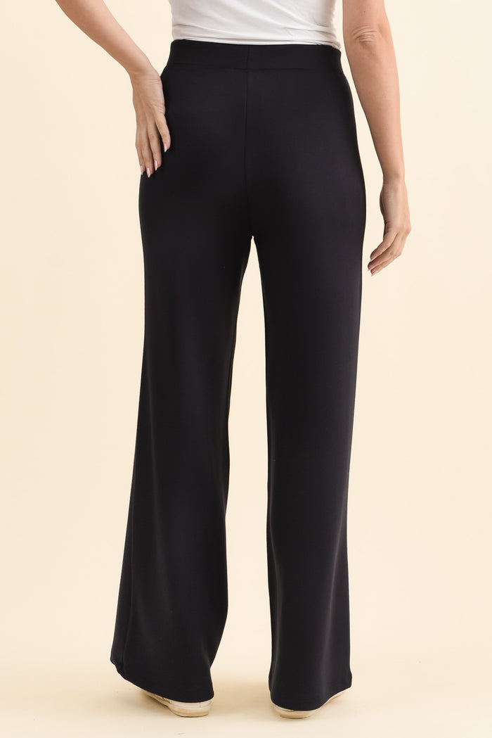 Freedom Dark Navy Wide Leg Pants,Brunette model,alt text|model:MJ