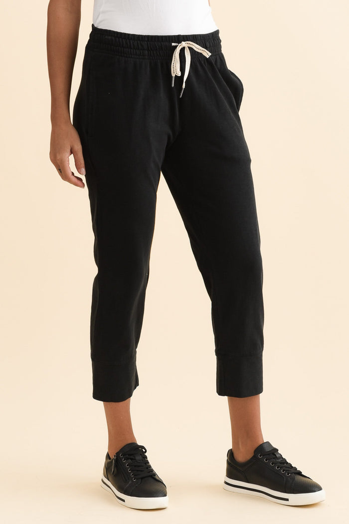 Fundamental Brunch Black Cotton Sweatpants,Brunette model,alt text|model:Brontie