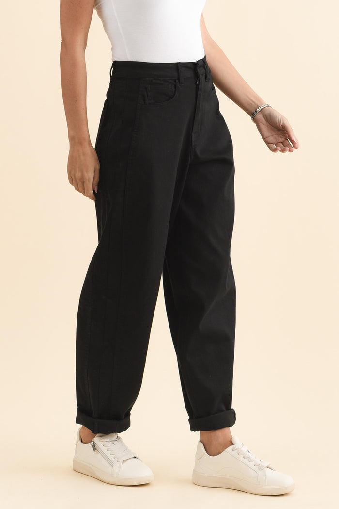 Garner Black Barrel Chino Pants,Brunette model,alt text|model:MJ
